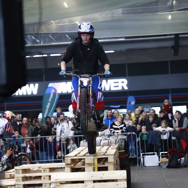 Philipp bei einer Trial Show auf dem Nürburgring
